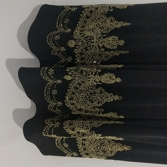 Dress - Picture 4 of 6